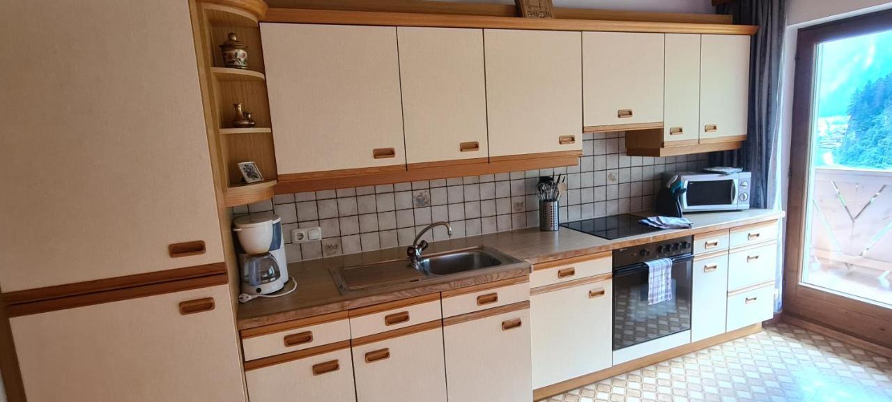 Апартаменты Haus Tuxerklamm Финкенберг Экстерьер фото